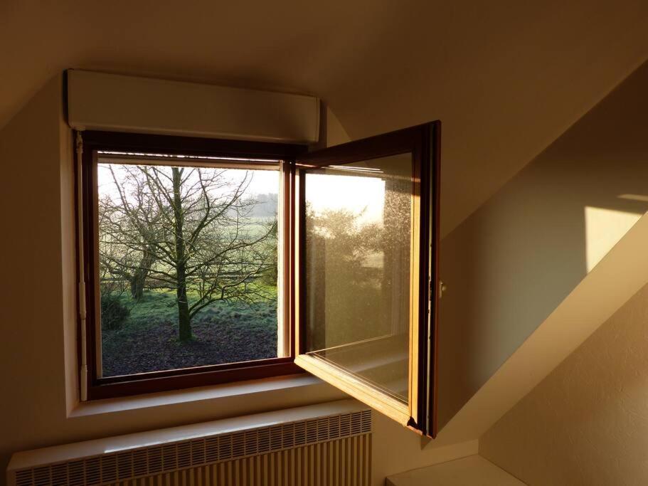 Studio Dans Une Chaumiere De Caractere Baud Extérieur photo